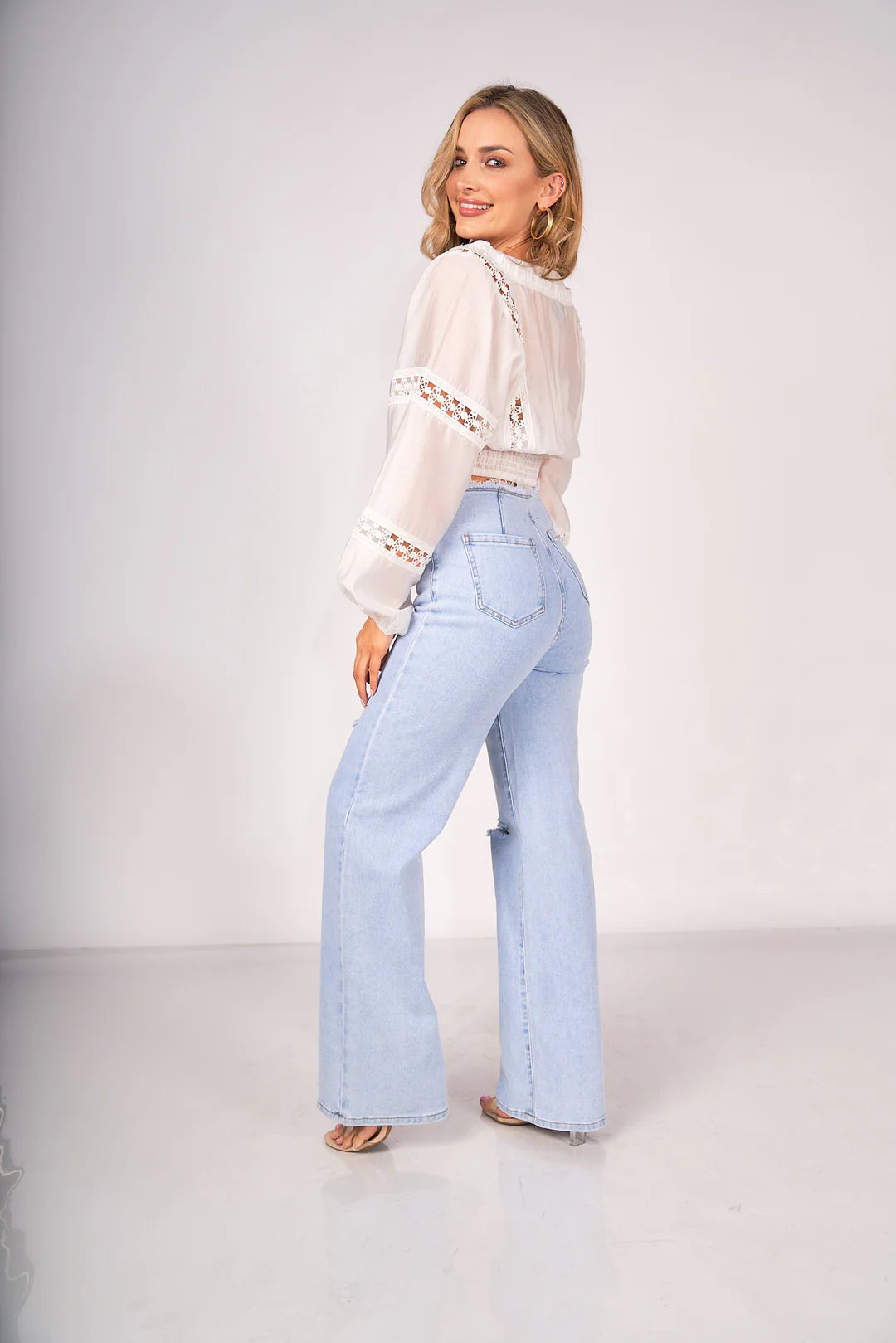 WHITE BRODERIE LACE BLOUSE